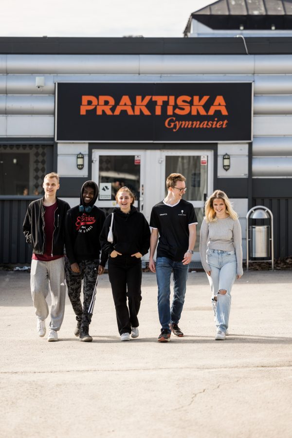 Elever utanför skolan